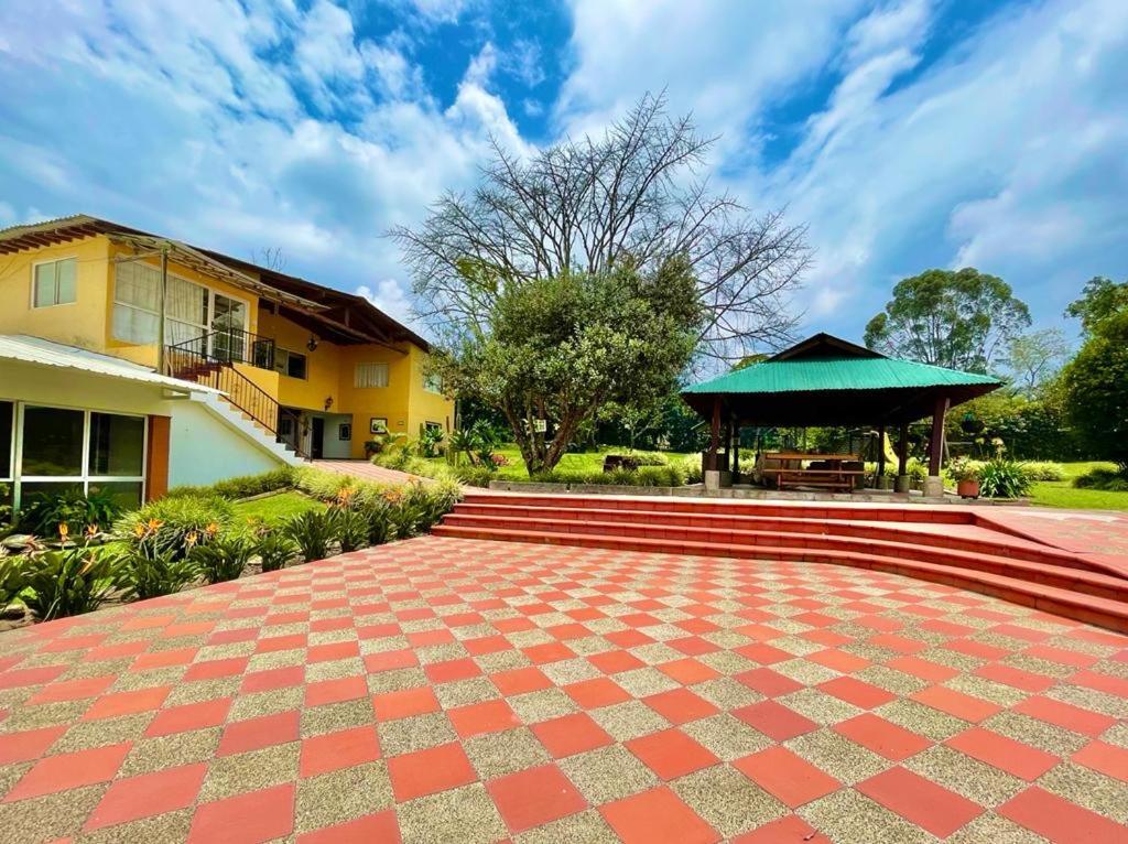 Finca Hotel La Ponderosa Rionegro Esterno foto