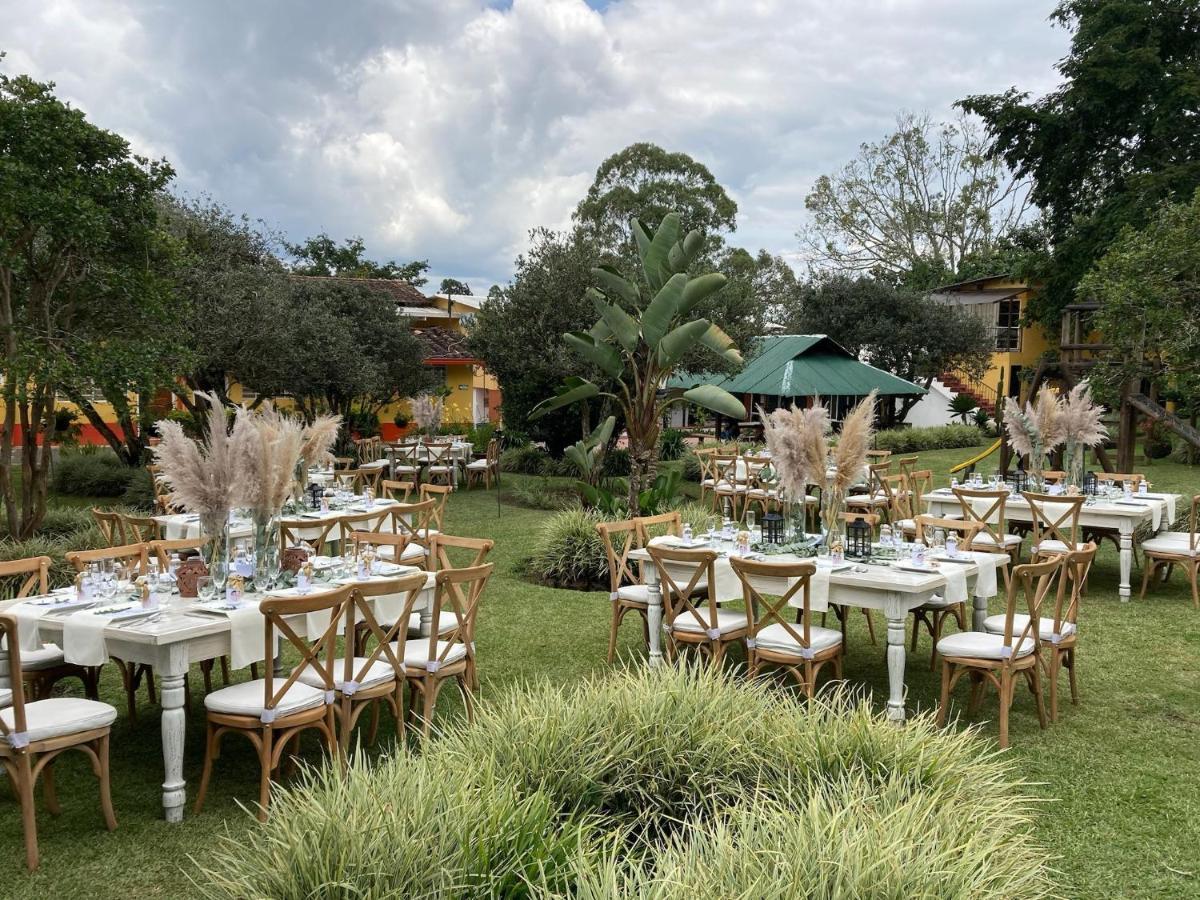 Finca Hotel La Ponderosa Rionegro Esterno foto